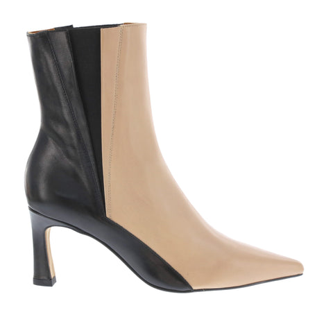 Neo '25556' / Arena/Negro