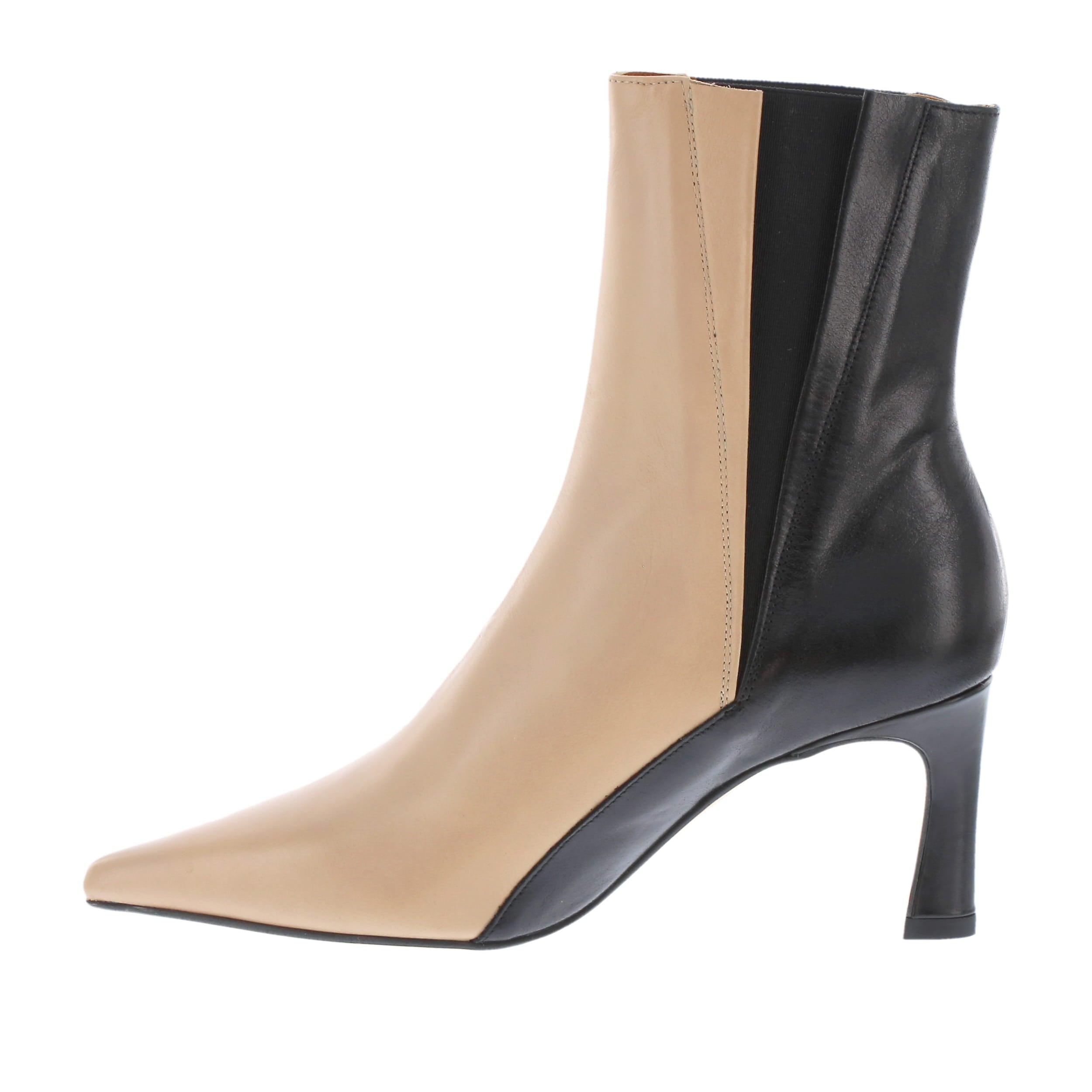 Neo '25556' / Arena/Negro