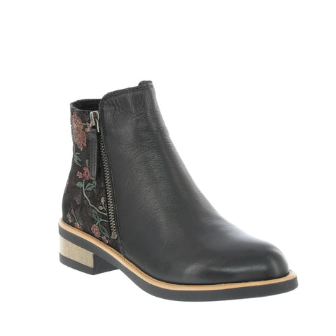 Bresley 'Dungeon' / Black/Rose
