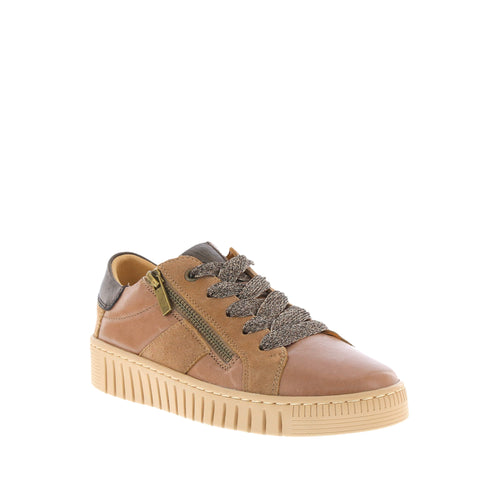 EOS 'Tinah' / Oak