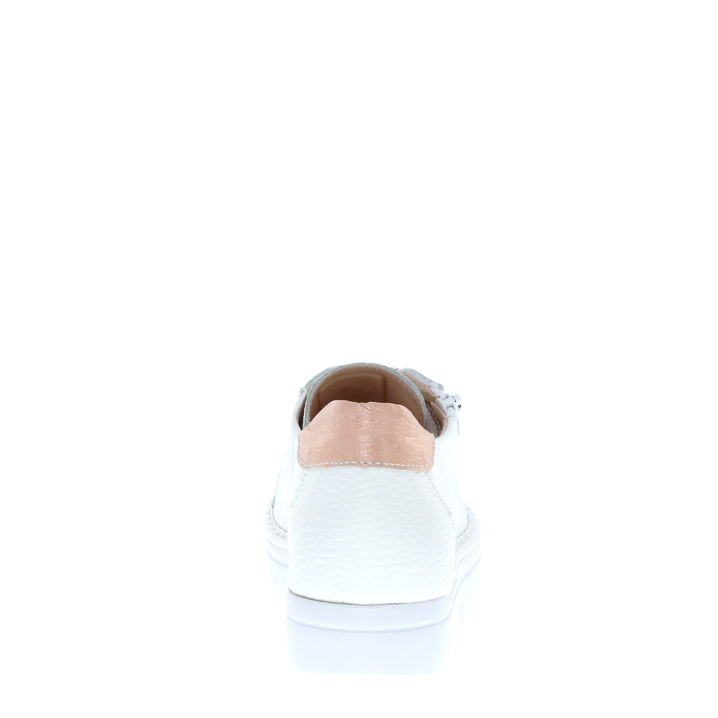 Jose Saenz '2001' / Blanco Nude