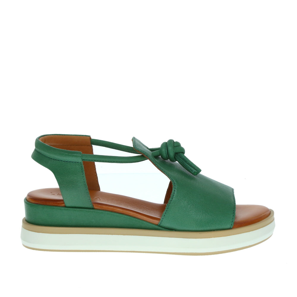 Le Sansa 'Hide' / Pine/White Sole