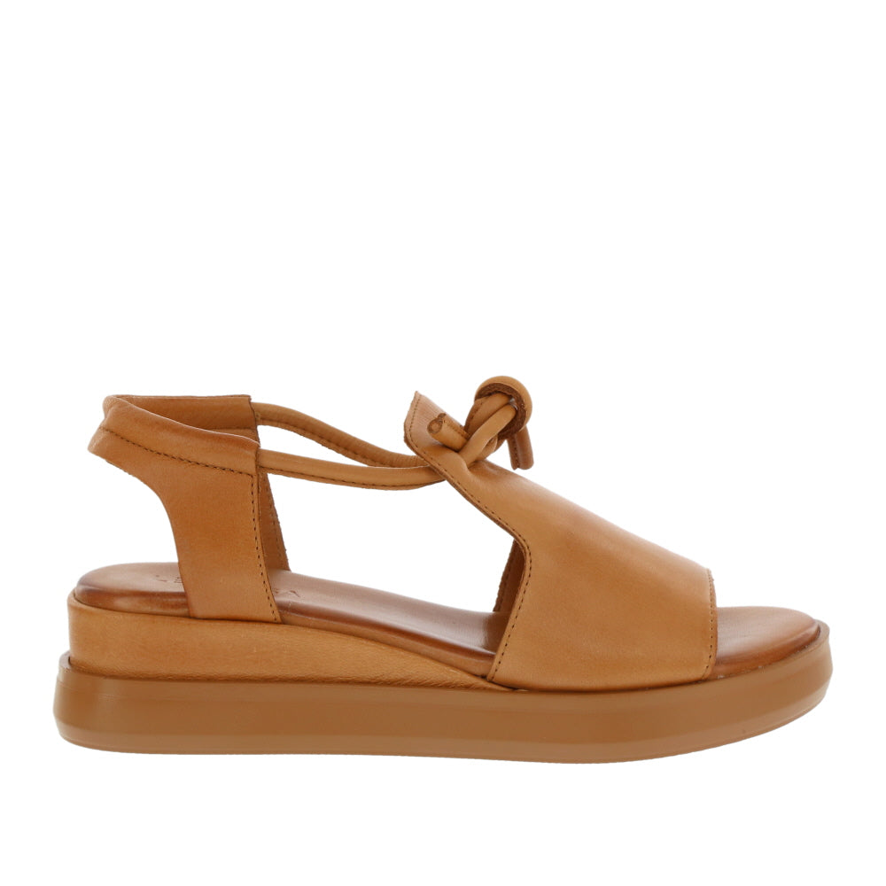 Le Sansa 'Hide' / Tan/Tan Sole