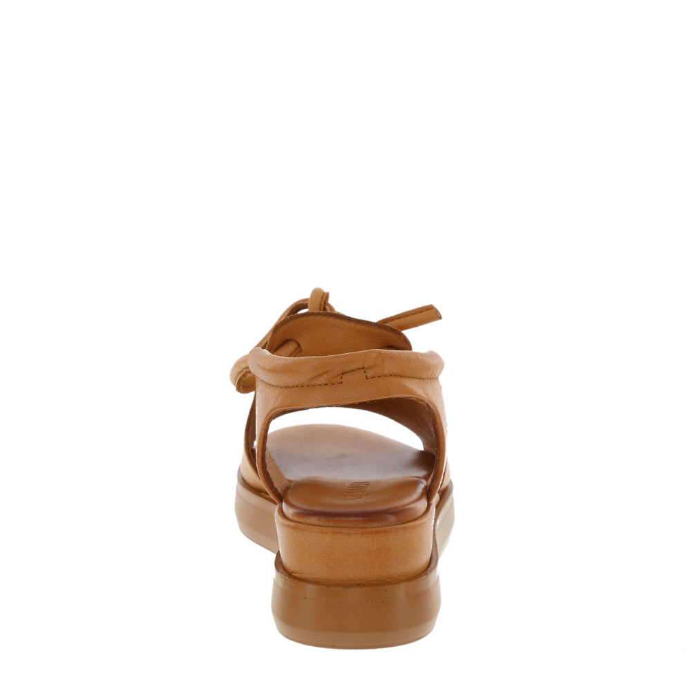 Le Sansa 'Hide' / Tan/Tan Sole