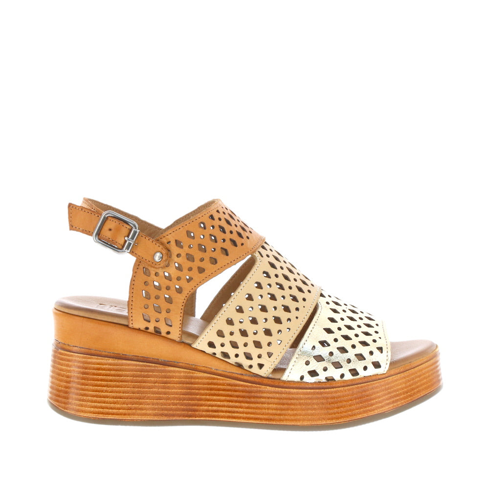 Rilassare 'Demi' / Coconut/ Straw /Gold