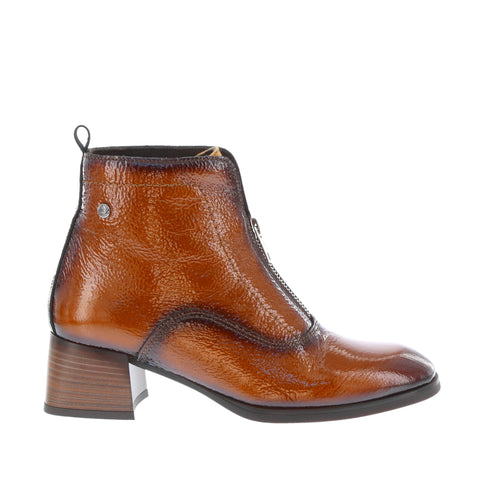 Nu by Neo 'Crasia' / Cuero