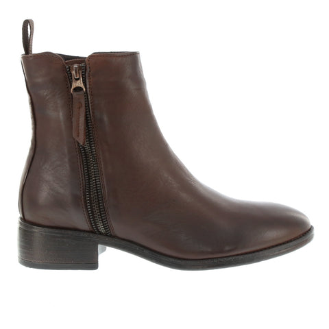 EOS 'Celi' / Chestnut