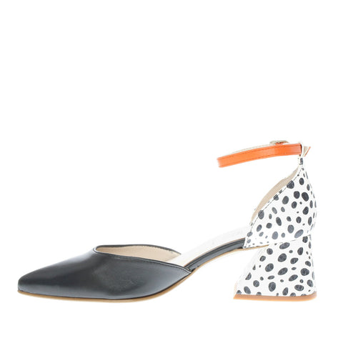 Jose Saenz '4360' / Negro/Dalmata