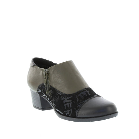 Alfie & Evie 'Lester' / Khaki/Black Graffiti
