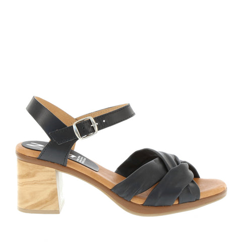 Zeta 'Brie' / Black